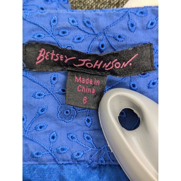 Betsey Johnson Blue Halter Floral Eyelet Mini Wrap Dress sz 6 Bow Coquette - Picture 12 of 12